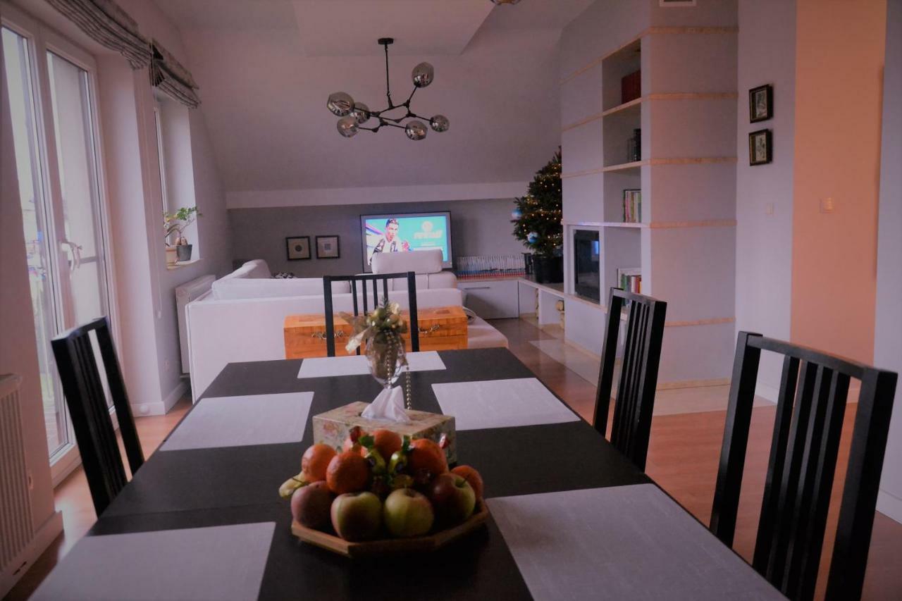 Tarnow Dom / Apartament W Centrum Eksteriør billede